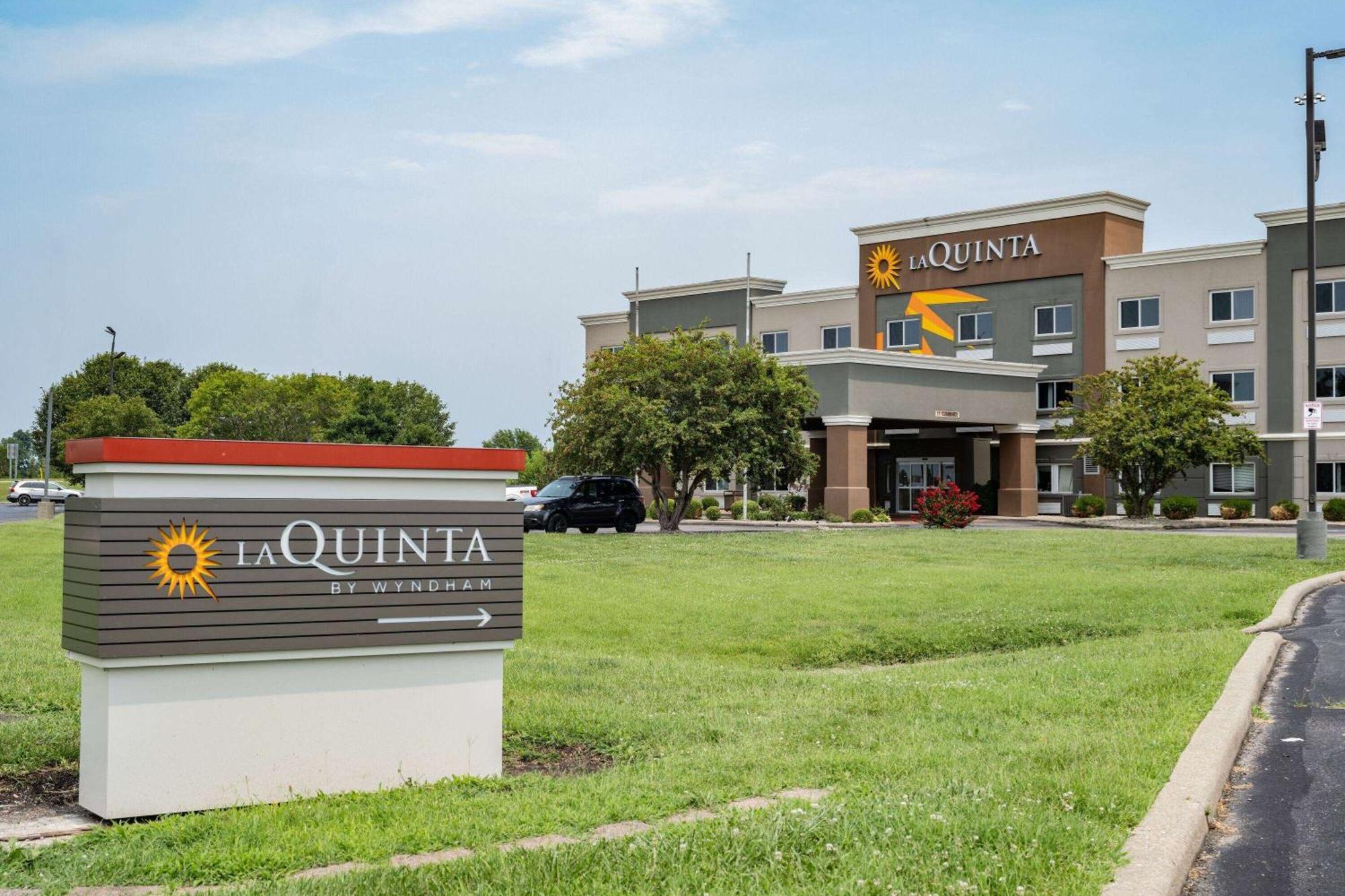 La Quinta By Wyndham Evansville Exterior foto